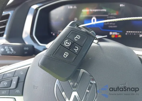 2024 Volkswagen Jetta 1.5T Se z USA, uszkodzony, nr VIN 3VWEM7BU0RM047779